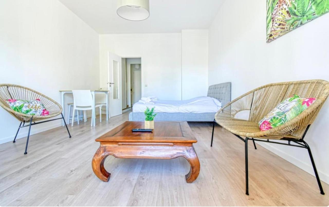 Superbe studio lumineux sur Cannes, à quelques minutes de la célèbre rue d'Antibes ! Esterno foto